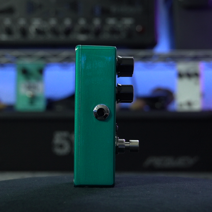 MXR M83 BASS CHORUS DELUXE – O'Brian Guitarworks MXR M83 BASS CHORUS DELUXE – O'Brian Guitarworks